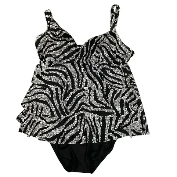 Croft & Barrow Swim Suit One Piece Size 14 Black and White Adjustable Straps - Picture 1 of 9